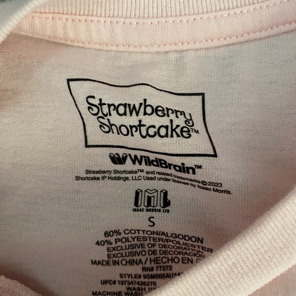 Strawberry’s Shortcake Women's Cute Pink Tshirt size S - Picture 3 of 3